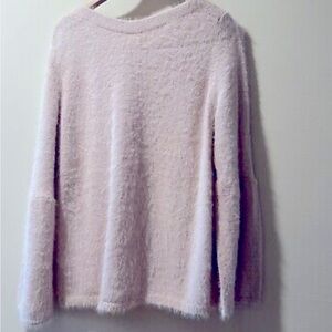 Lauren Conrad Soft Pink Fuzzy Bell Sleeves Sweater Sz L Pre/Owned